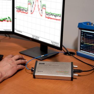 Анализатор спектра Signal Hound USB-SA44B